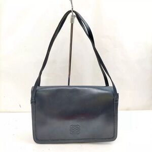❤️Authentic Vintage Loewe Womens Shoulder Bag in Navy Blue Calfskin Leather❤️